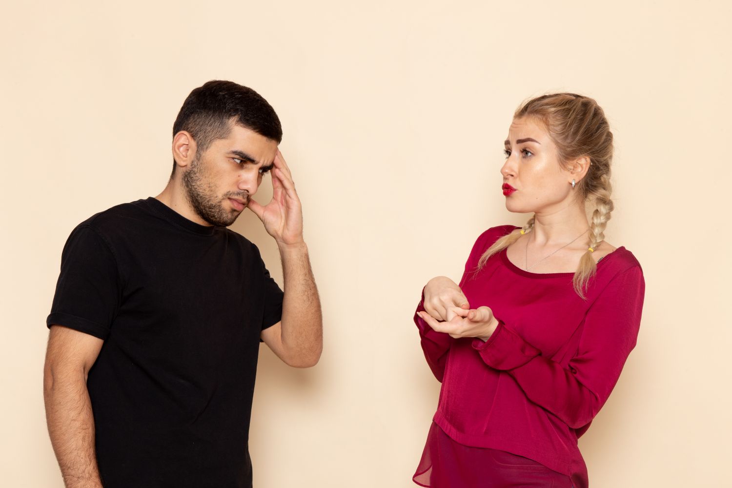 Erkeklerin Affetmediği 3 Davranış